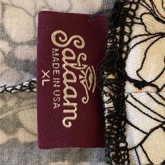 🌻 SALAAM Skirt Size XL - Picture 7 of 7